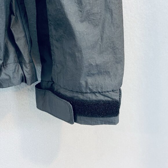 Vintage Beanpole Outdoor Gray Windbreaker with Tuck-away Hood Sz Medium - Picture 5 of 12